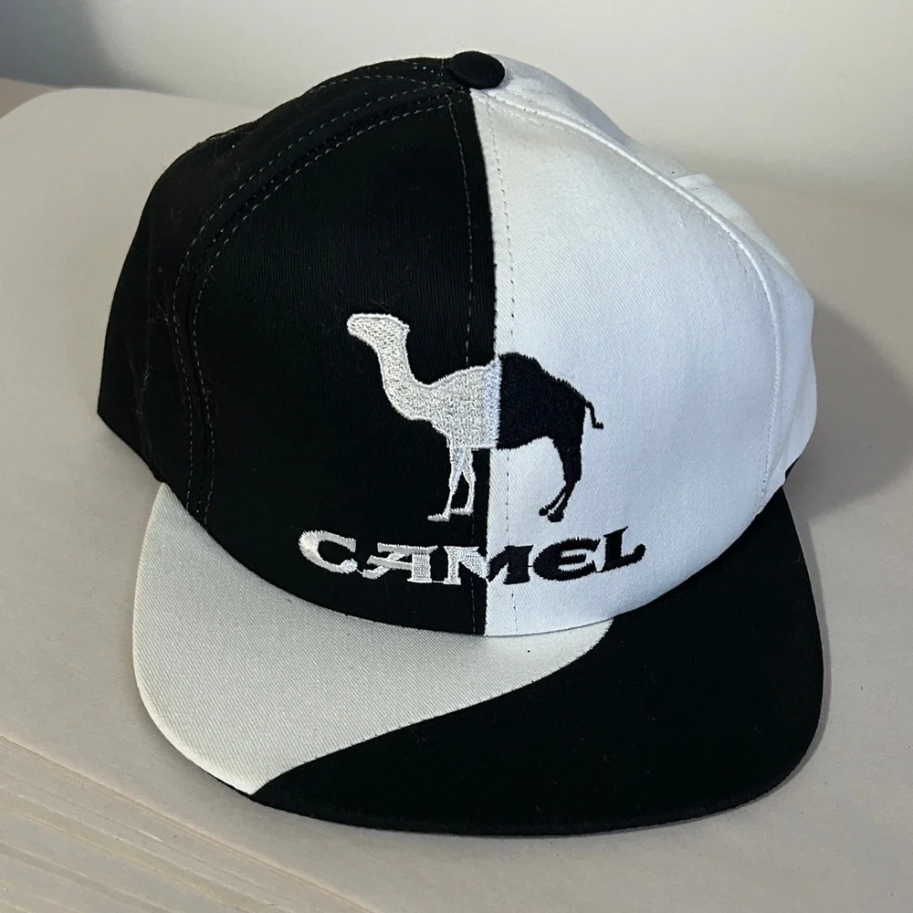 Camel Black and‎ White Men's Hat